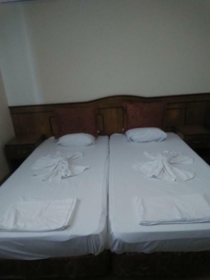 Guest House Nani Asenovgrad ภายนอก รูปภาพ
